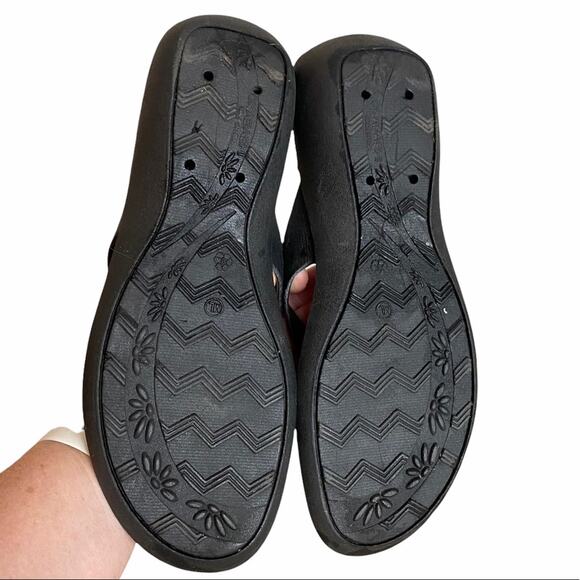 Okabashi Aspire Molded Flip Flop Sandals Sz M/L 8.0-9.0 Black Wedge Heel - Picture 7 of 10